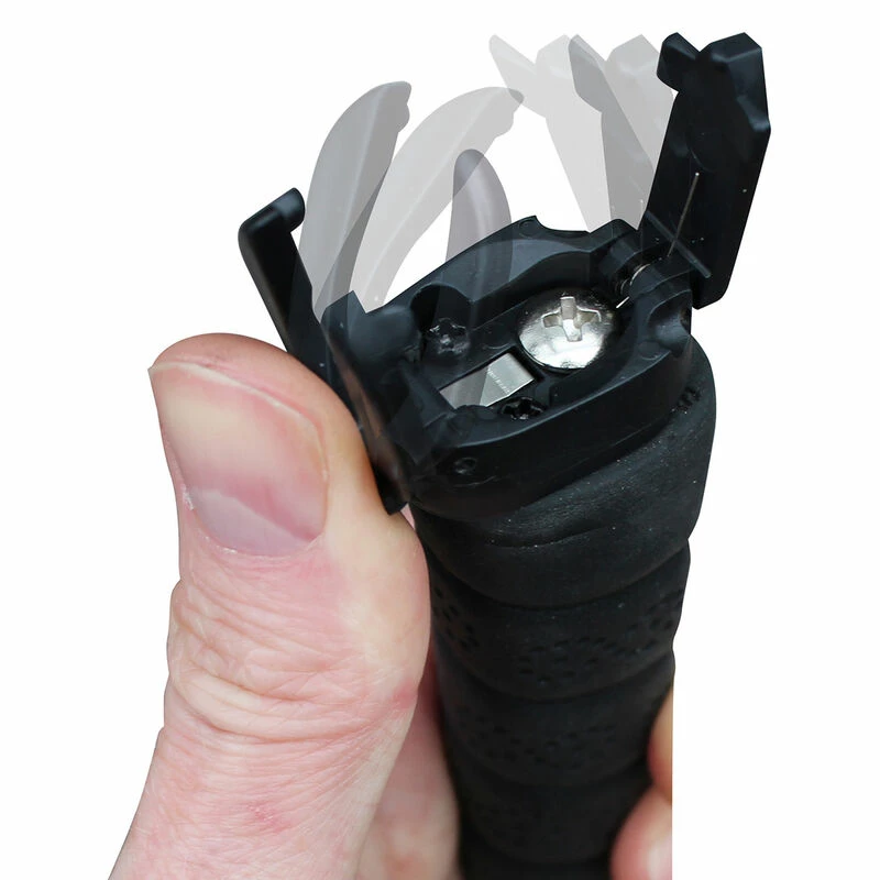 MastersGolf Masters Golf Black Klippa Ball Retriever Pick-Up Aid - Image 2